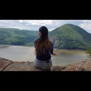 Meet your Posher, Vanessa